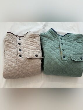 Lot of 2 Faherty Men’s Epic Quilted Fleece Pullovers Size XS